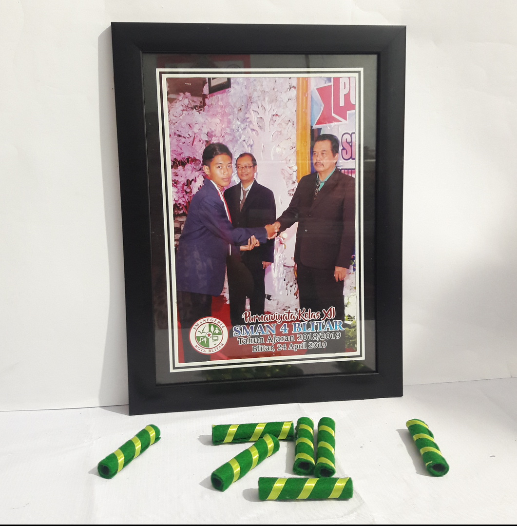 Frame minimalis 10Rs