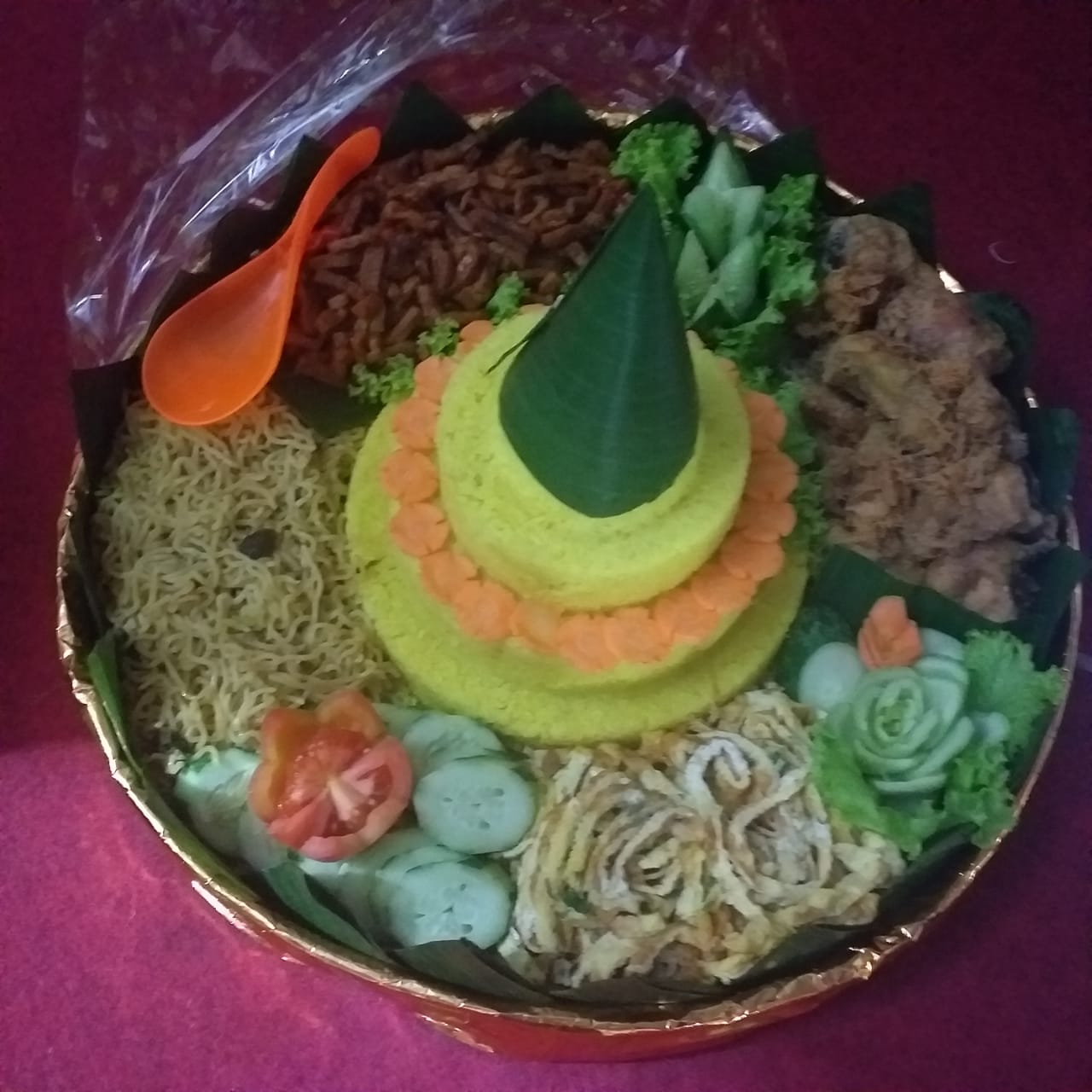 Nasi Tumpeng  " Bu Lilik Broto "