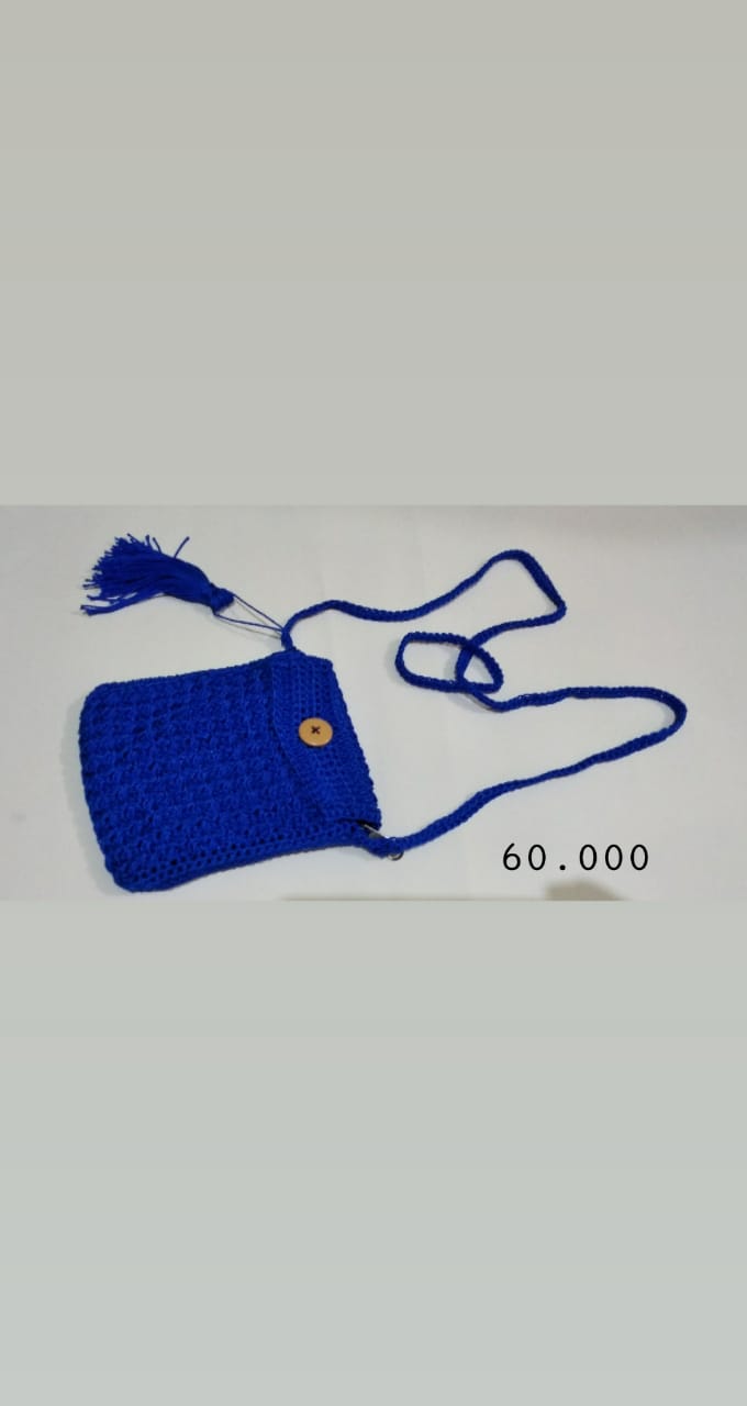 TAS RAJUT BIRU